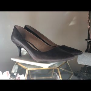 Size 10 brown leather heels